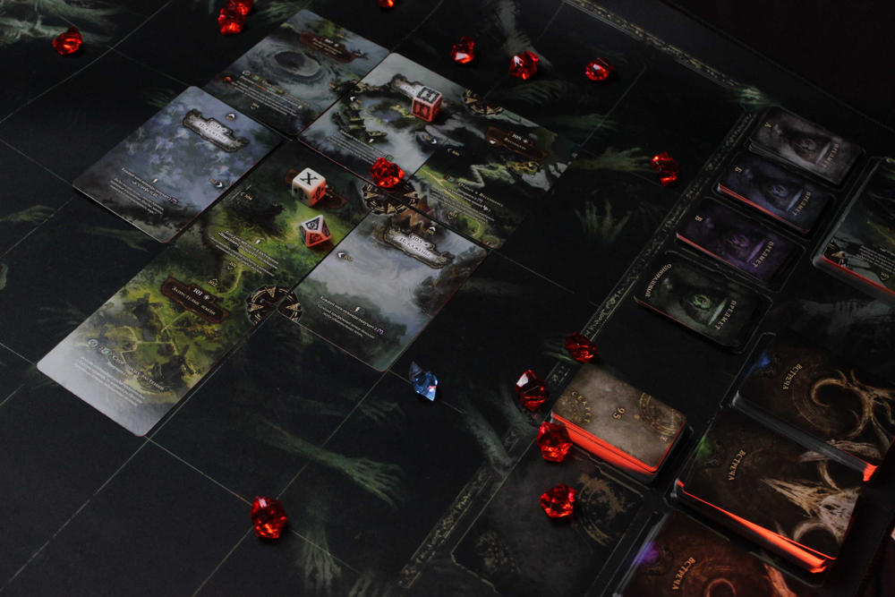 Плеймат для игры «Осквернённый Грааль. Короли краха»