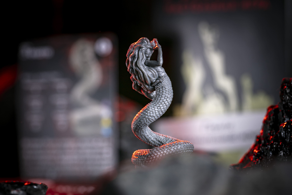 Хеллбой. Геката-16268-crowdgames.ru-10