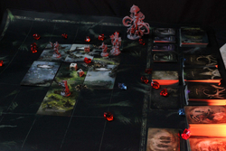 Плеймат для игры «Осквернённый Грааль. Короли краха»