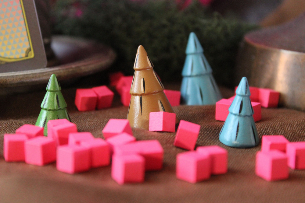 Феод. Белки и ёлки