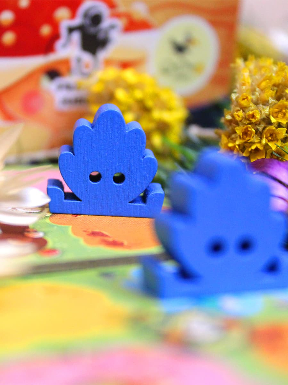 Под листвой-16324-crowdgames.ru-8