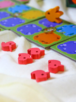 Под листвой-16324-crowdgames.ru-9