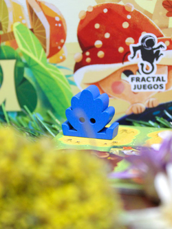 Под листвой-16324-crowdgames.ru-7