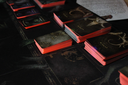 Плеймат для игры «Осквернённый Грааль. Короли краха»