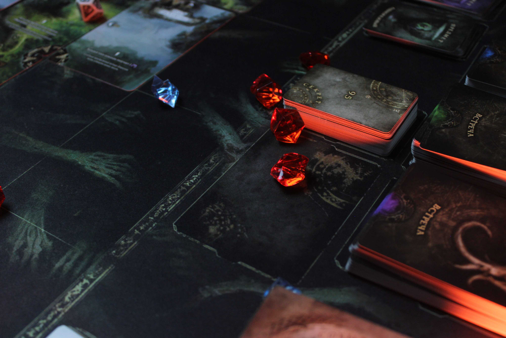 Плеймат для игры «Осквернённый Грааль. Короли краха»