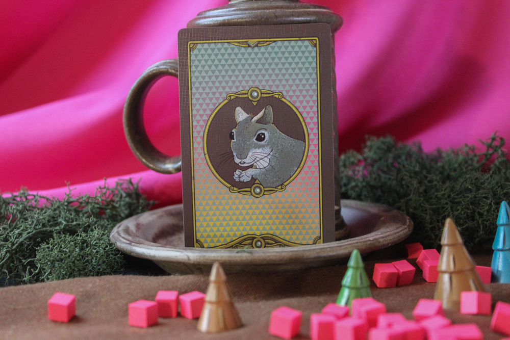 Феод. Белки и ёлки