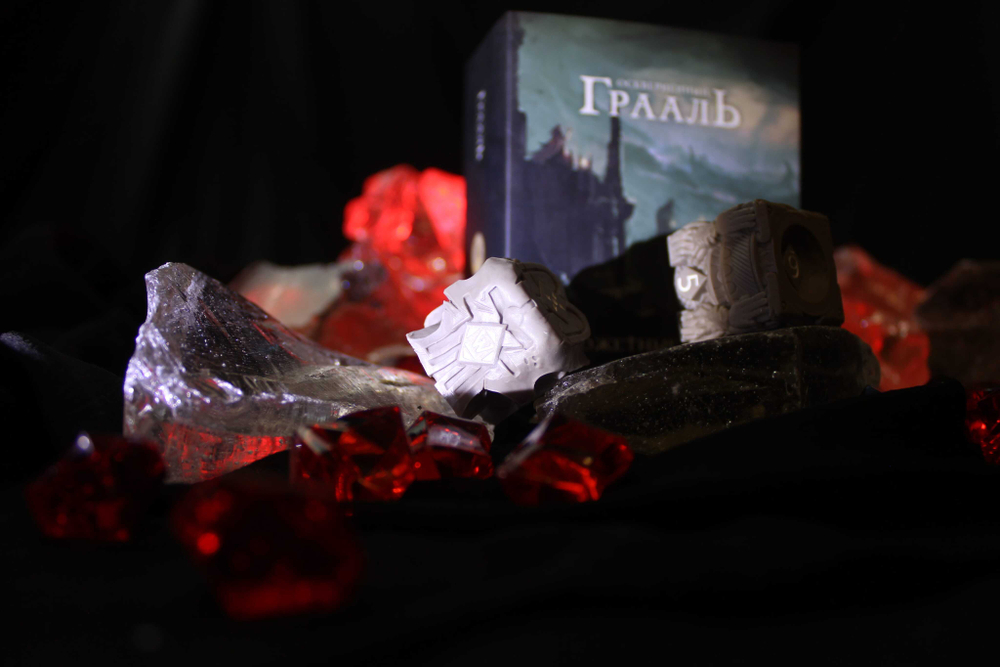 Промонабор кубиков для серии игр «Осквернённый Грааль»